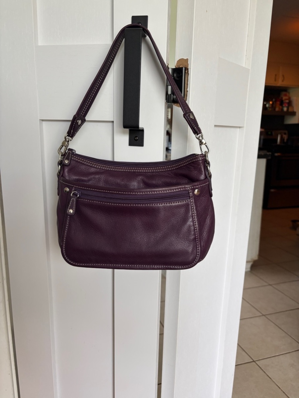 Levenger  Satchel  mini bag  Soft Purple Leather like new 8 interior card holder